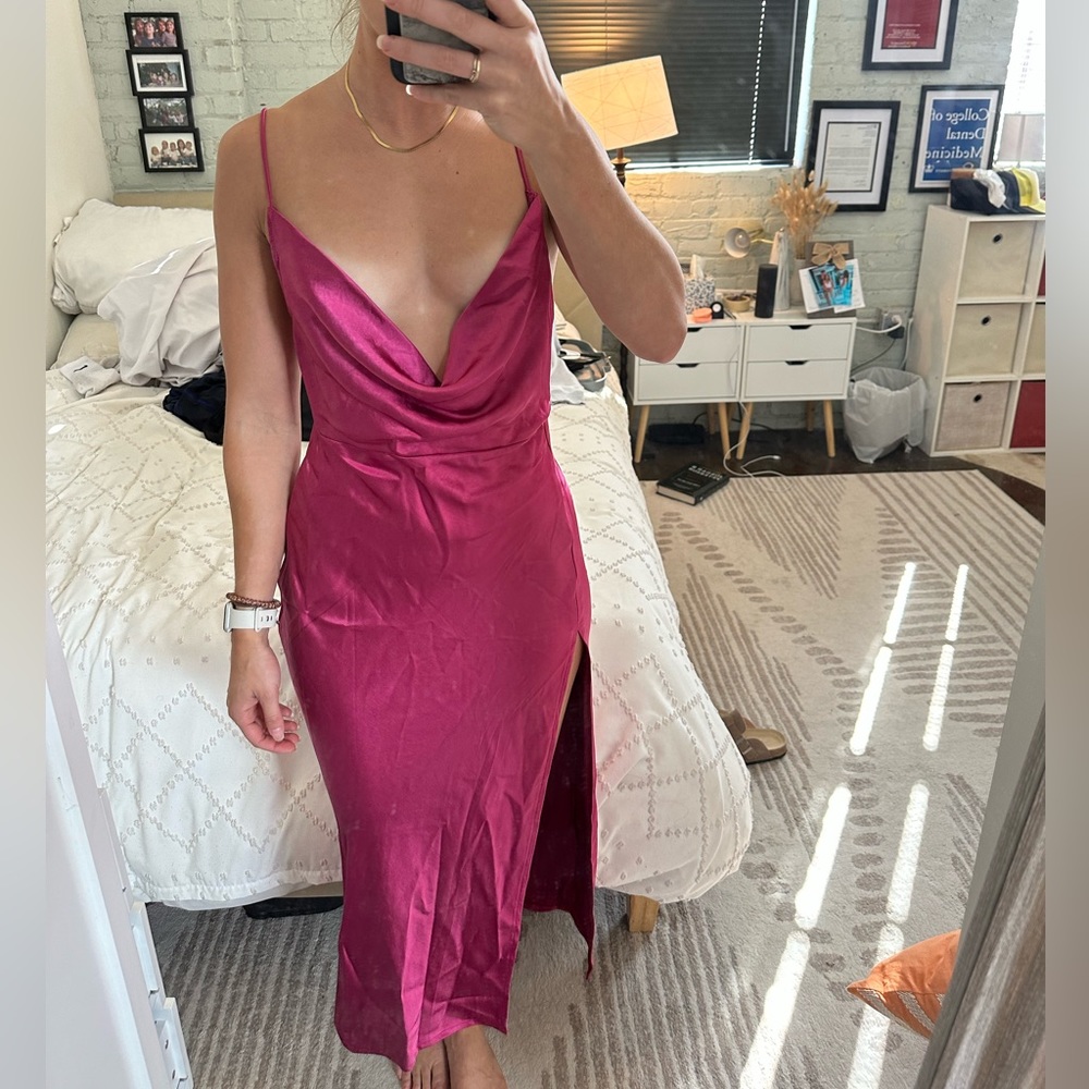 Stunning Midi Gown - Picture 5 of 6